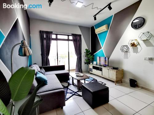 Apartamento con vistas en Johor Bahru.