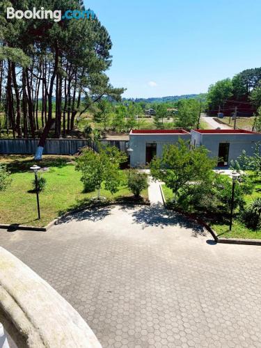 Appartement à Shekhvetili. Avec l'air concdetionné!.