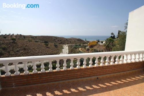 Apartamento com Wi-fi. Terraço!