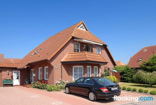 Perfect location in Neuharlingersiel with wifi and terrace