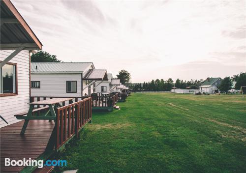 Appartement avec piscine et terrasse. Vaste!