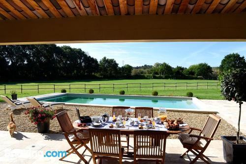 Apartment with pool. Ideal!