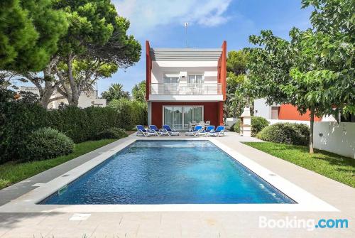 Apartamento con piscina en Cala'n Bosch