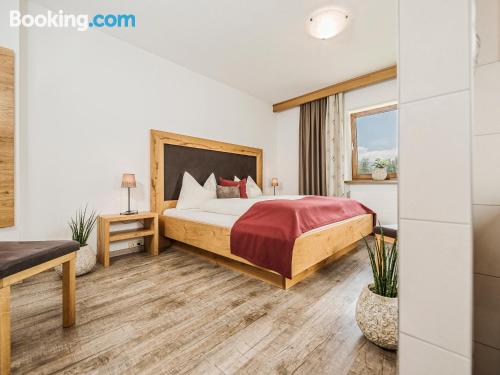 Apartamento para famílias em Ried im Zillertal. Com terraço!