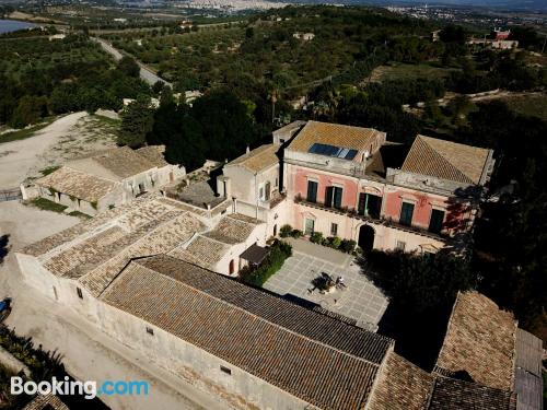 Apartamento de 50m2 em Noto. Terraço e piscina