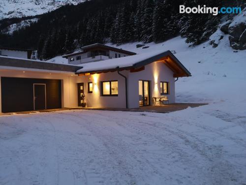 Appartamento di 2 stanze a Sankt Leonhard im Pitztal. 40m2!