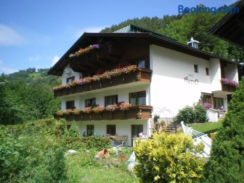 Appartement avec terrasse. À Oetz