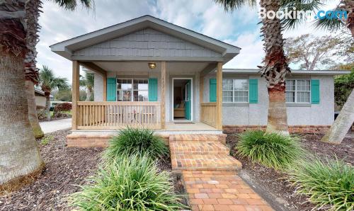 Appartement avec piscine. Saint Simons Island est votre.