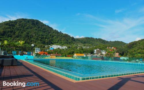 Apartamento com terraço em Praia de Patong.