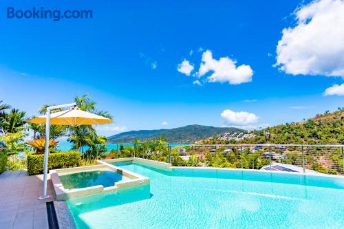 Appartement 120m2 in Airlie Beach. Met terras!.