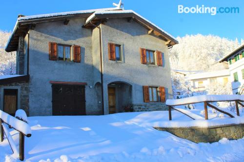 Appartement avec terrasse. Chauffage