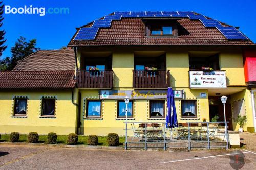 Apartamento con conexión a internet y terraza