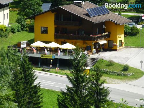 Appartement met terras. Großkirchheim vanuit uw raam!