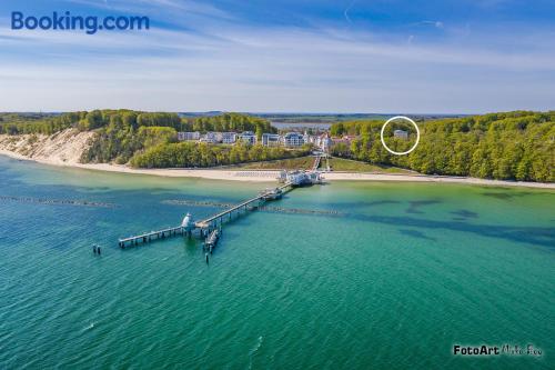 Ostseebad Sellin, dans le centre-ville. Terrasse et Wifi!