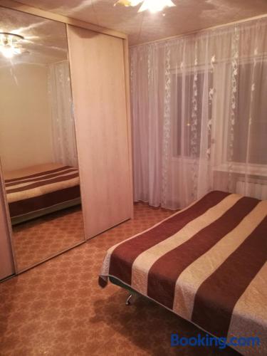 Espaçoso apartamento em Naberezhnyye Chelny. 58m2!.