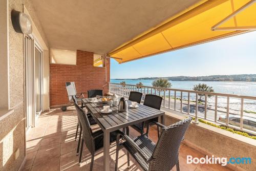 Apartamento de 50m2 em l'Escala. Terraço e piscina