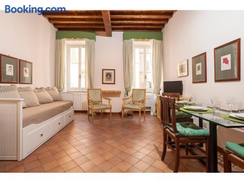 One bedroom apartment apartment in Rome in midtown. Enjoy!.