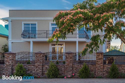 Apartamento com terraço em Vityazevo.