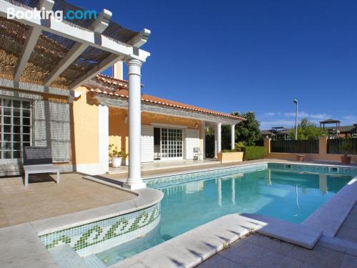 Apartamento en Cascais. ¡Piscina!