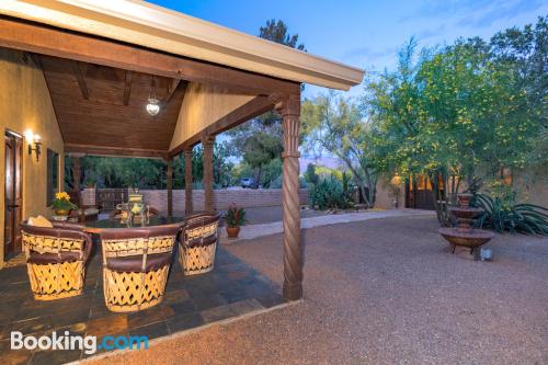 Appartement avec piscine. Tucson à vos pieds.