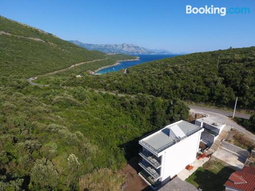 Dog friendly home in Budva with terrace and wifi.