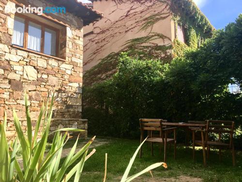 Spacious apartment in Montejo de la Sierrain perfect location.