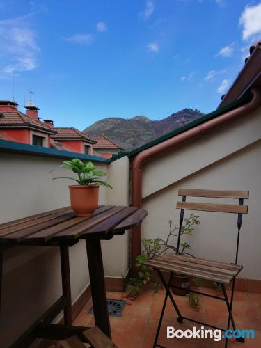 Appartement de 80m2. Wifi et terrasse