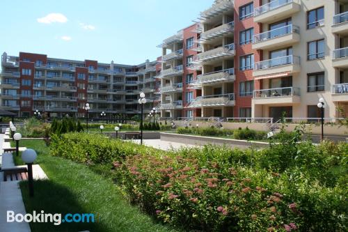 Appartamento con terrazza in posizione incredibile di Pomorie