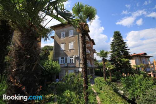 Apartment with internet with terrace.