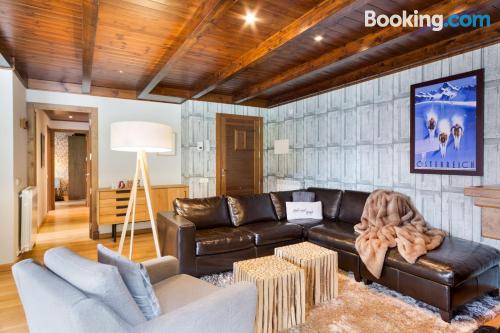 Komfortable apt in Baqueira-Beret, ideal für familien.