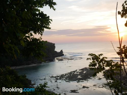 Prático apartamento em Uluwatu. Com terraço!