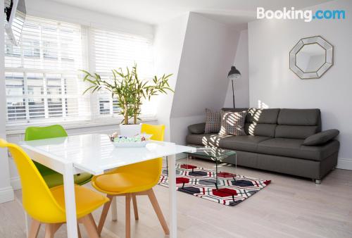 Práctico apartamento en Londres, bien situado