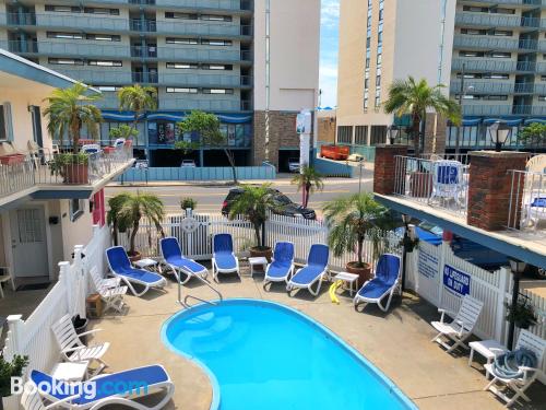 Grosso apartamento em Wildwood, perfeito para 5 ou mais