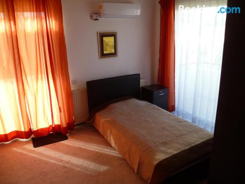 Apartamento con terraza y wifi en Nicosia y aire acondicionado
