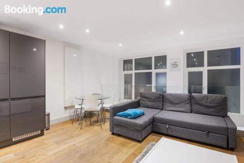 1 bedroom apartment in London with heat