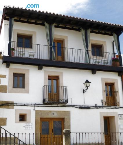 Perfect location in Cuacos de Yuste with terrace