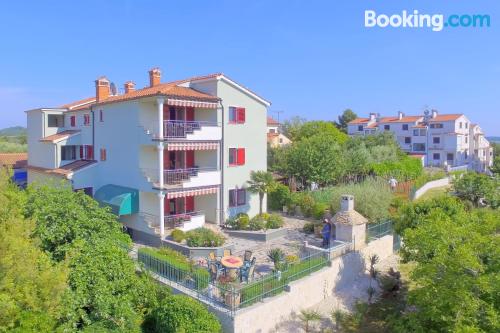 2-Zimmer-Appartement. Terrasse!