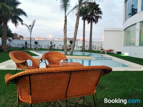 Appartement avec terrasse et Internet à Tétouan, parfait pour couples