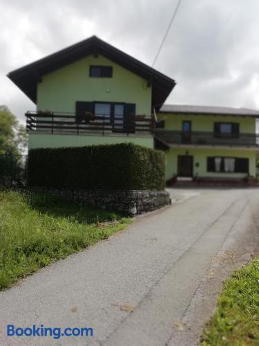 Ferienwohnung mit Balkon. In Postojna