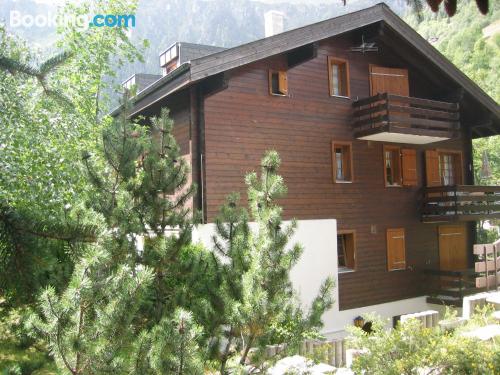 Appartement avec piscine et terrasse. À Blatten bei Naters