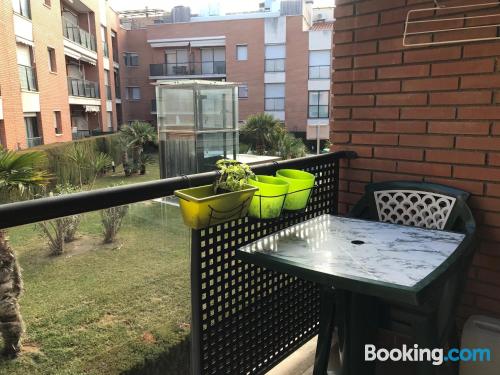 Apartamento para familias con internet y terraza