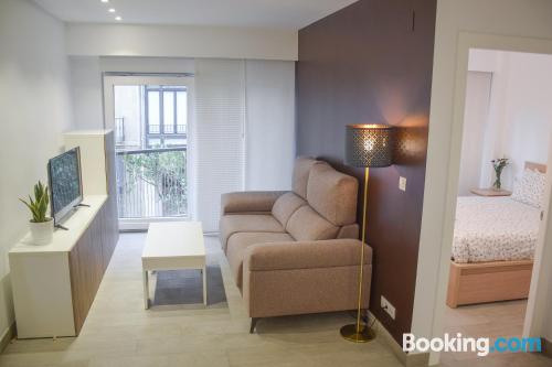 Apartamento con terraza y wifi en San Sebastián, en zona céntrica