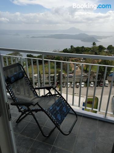 Apt mit Balkon. In Tagaytay