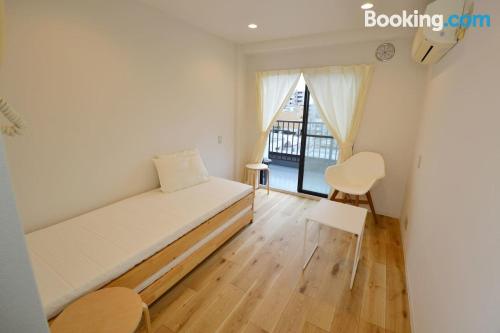 Pequeno apartamento para duas pessoas em Tóquio
