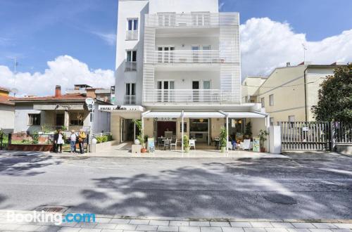 Appartement avec terrasse. Idéal!