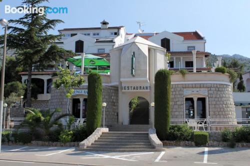 Starigrad-Paklenica est votre. Parfait!