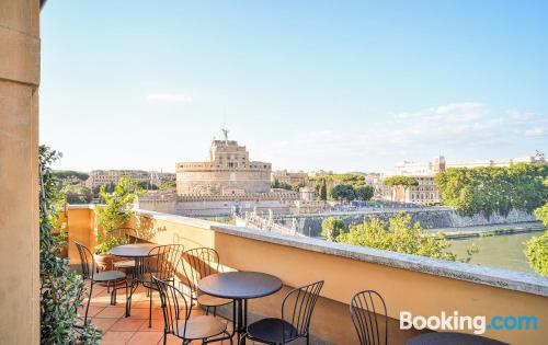 Apartamento com ar. Terraço!.