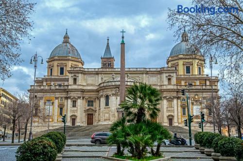 Appartamento con condizionatore, a Roma.