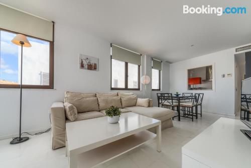 Apartamento con vistas y aire acondicionado