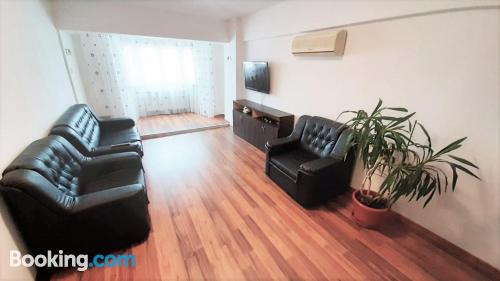 1 bedroom apartment home in Bacau. Air-con!.